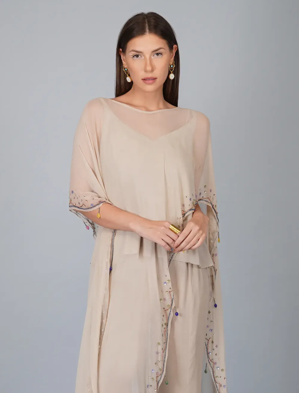 KORA SHIRT WITH APPLIQUE FLOWER