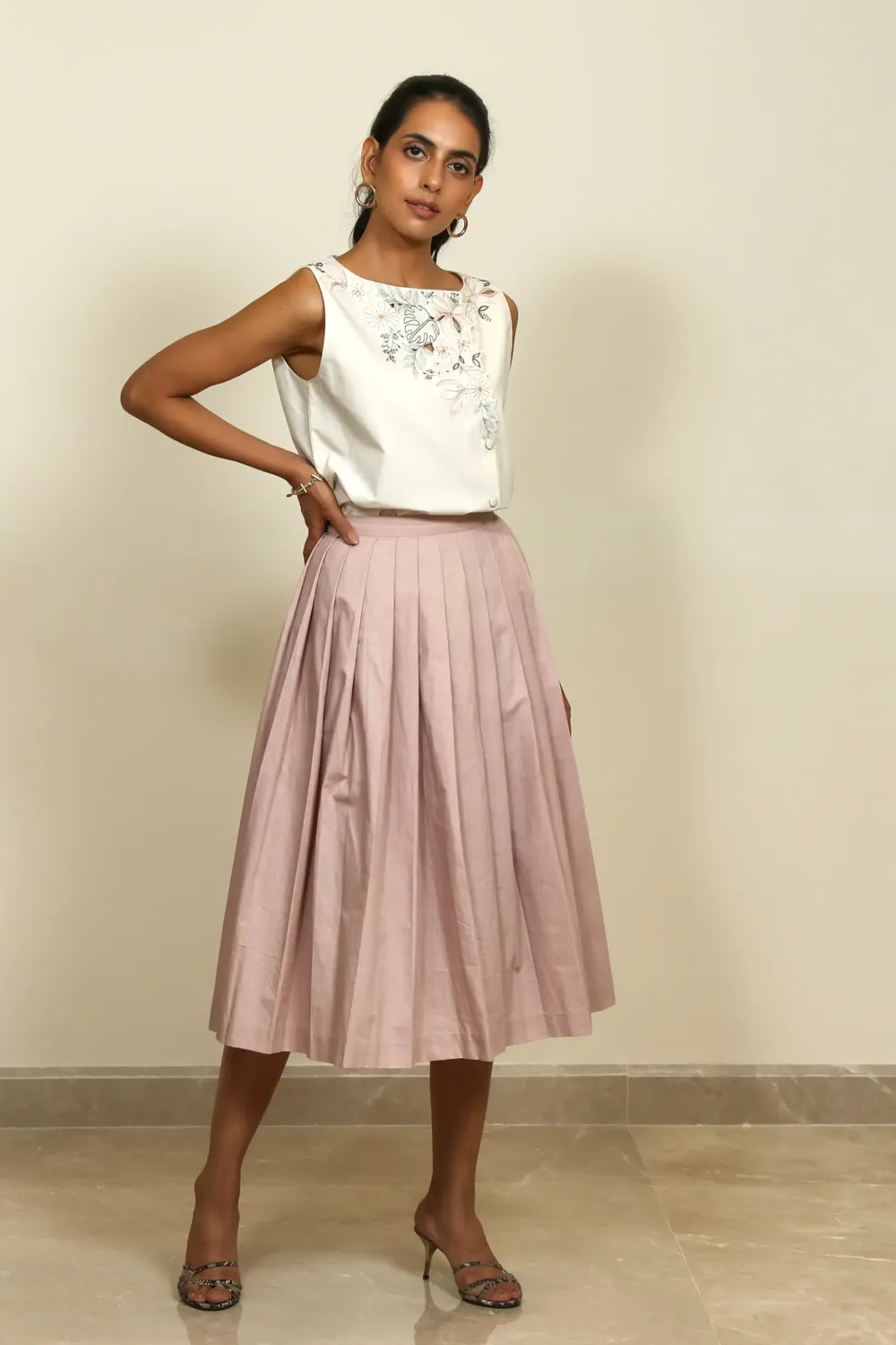 Full Bloom pleated skirt
